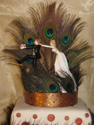 Peacock Wedding Cake Picture 3
